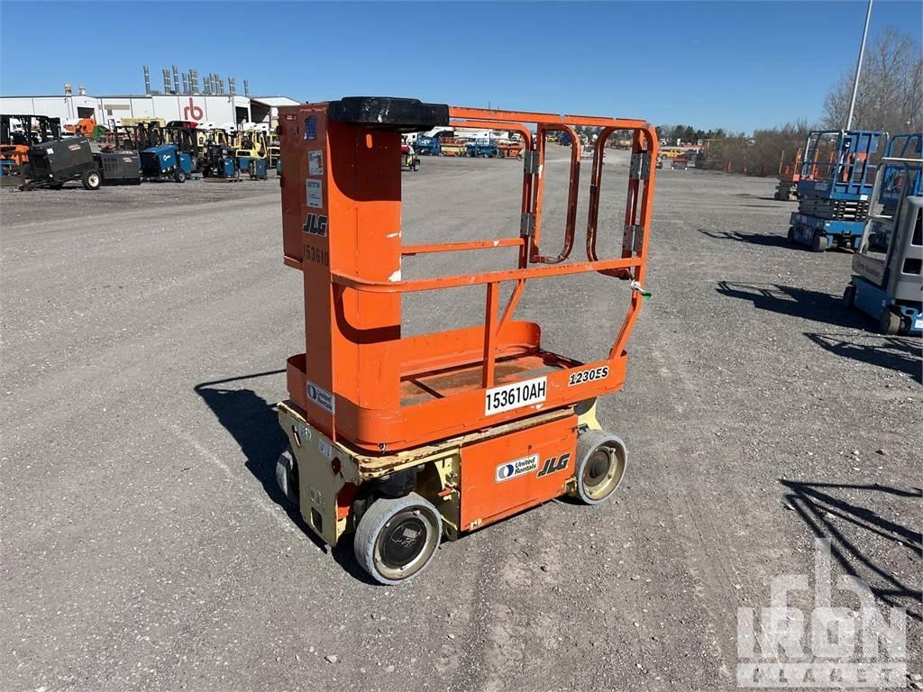 JLG 1230ES Elevadores braços articulados