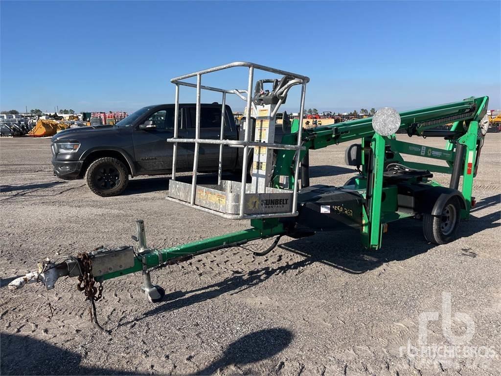 JLG T350 Elevadores braços articulados