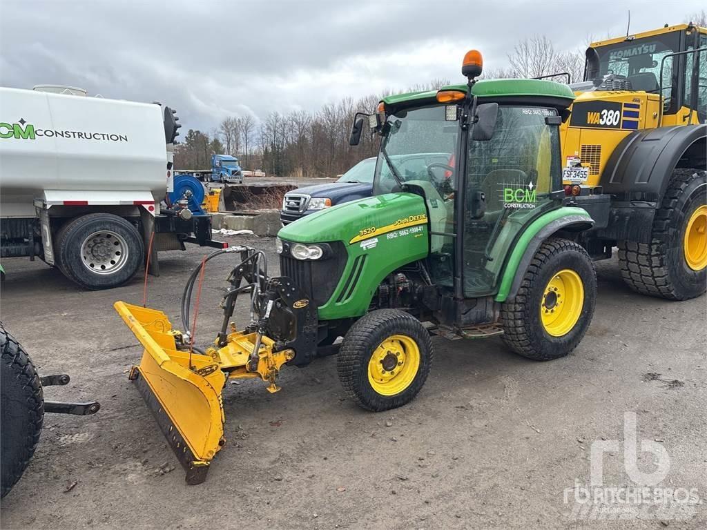 John Deere 3520 Tractores compactos