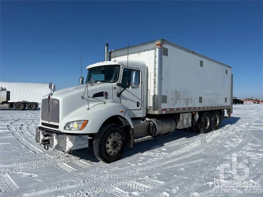Kenworth T440 Carrinhas de caixa fechada