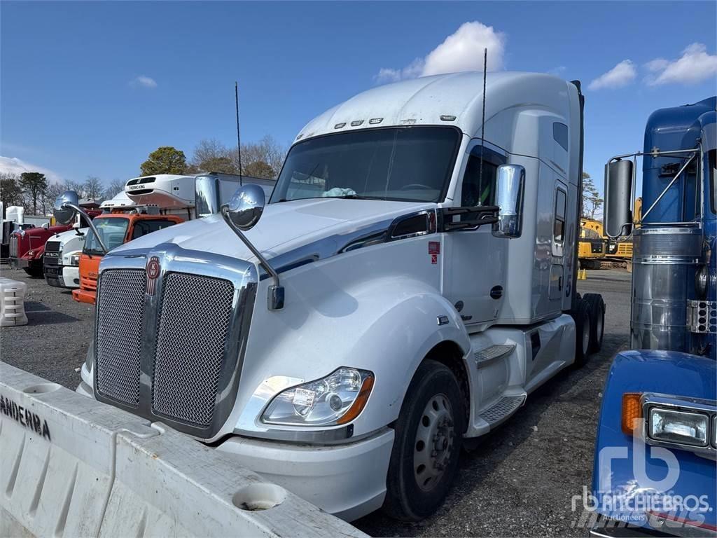Kenworth T680 Cavalos Mecânicos