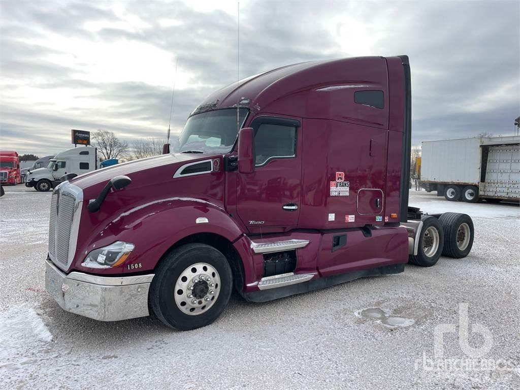 Kenworth T680 Cavalos Mecânicos