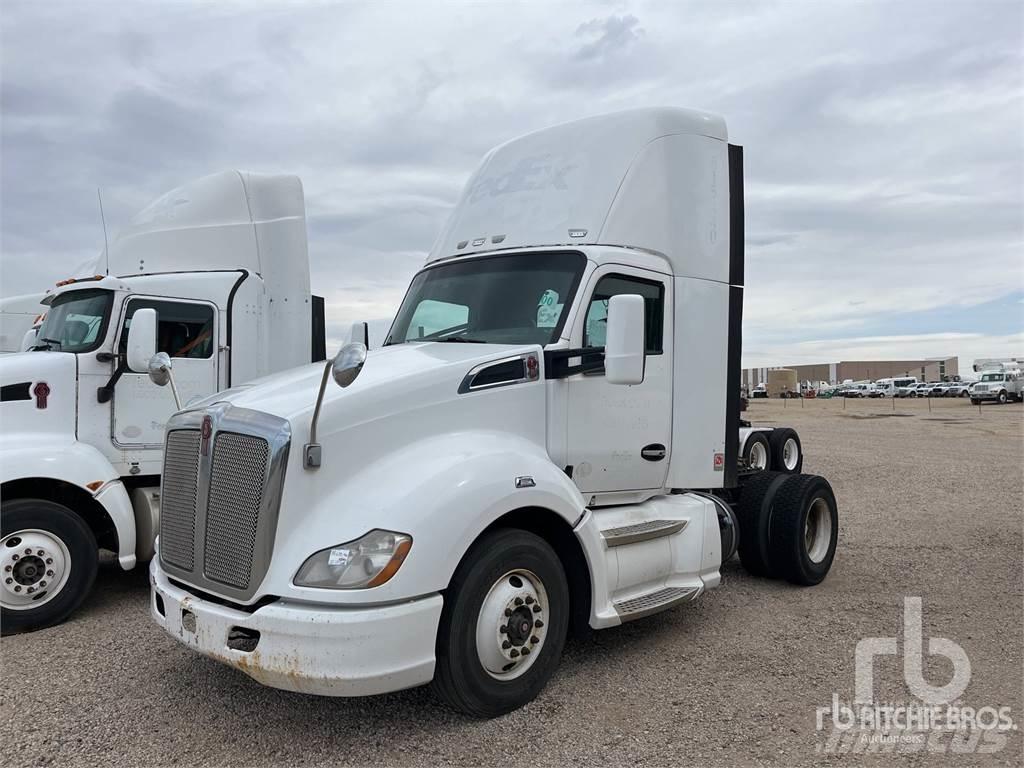 Kenworth T680 Cavalos Mecânicos
