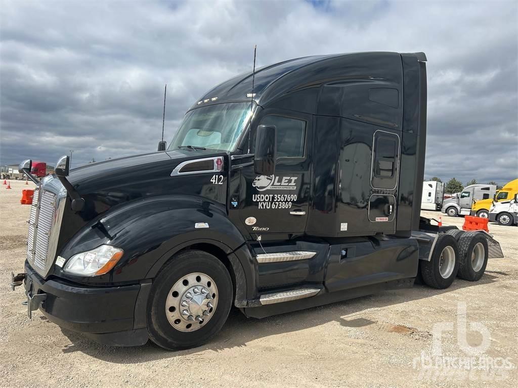 Kenworth T680 Cavalos Mecânicos