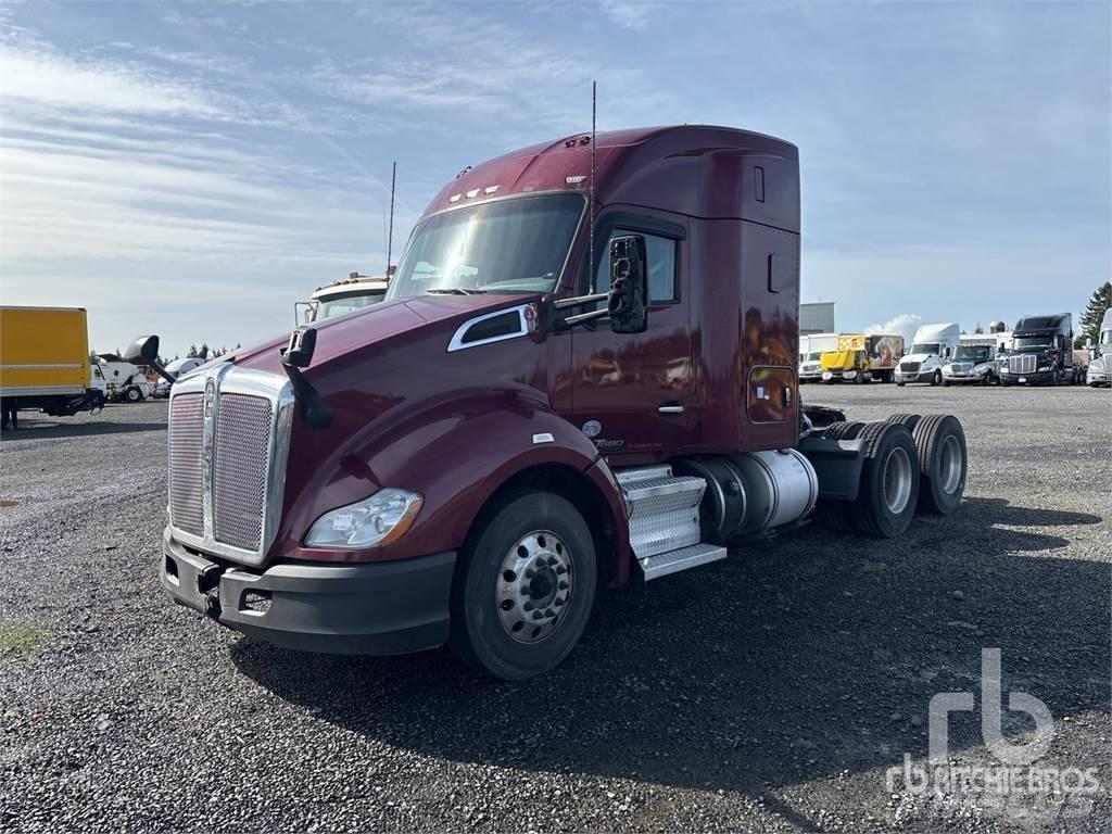 Kenworth T680 Cavalos Mecânicos