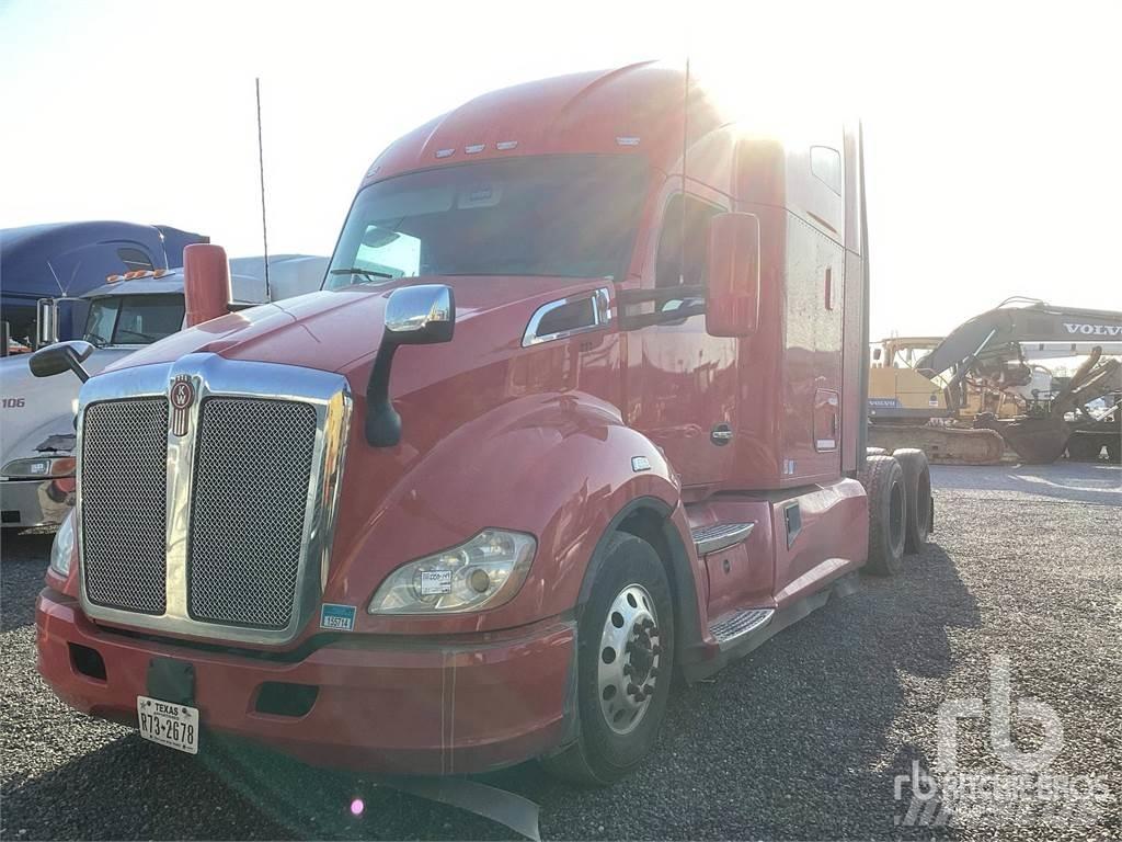 Kenworth T680 Cavalos Mecânicos