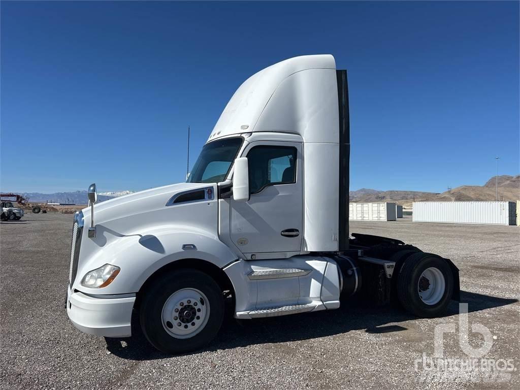 Kenworth T680 Cavalos Mecânicos