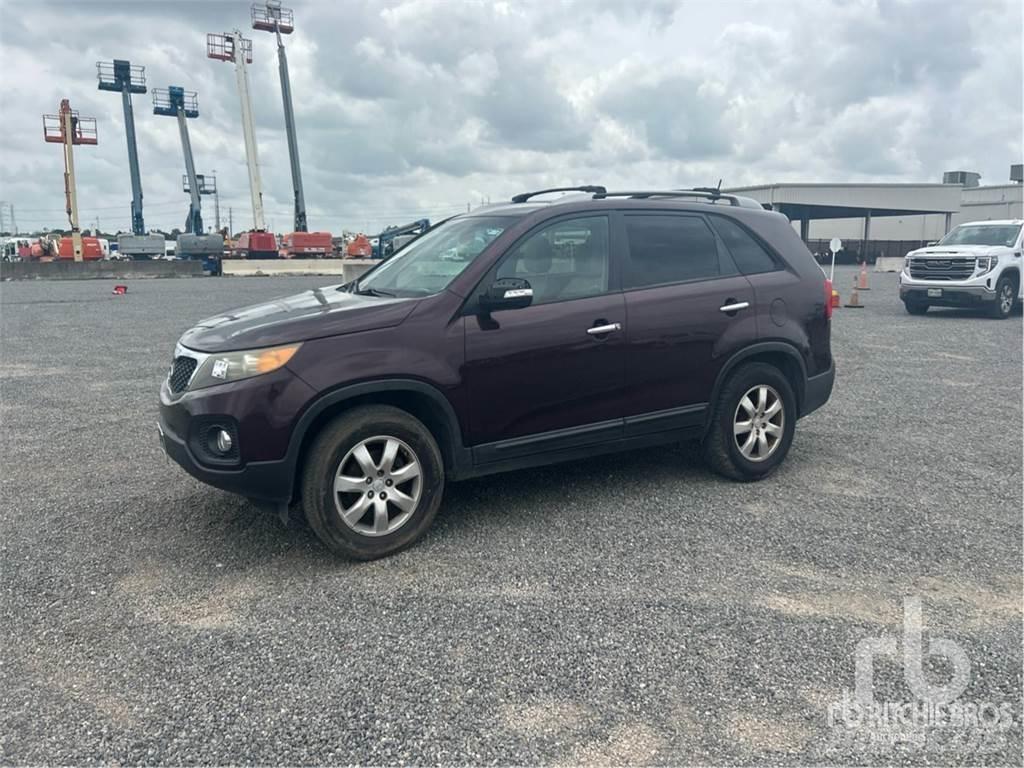 Kia SORENTO Automóvel