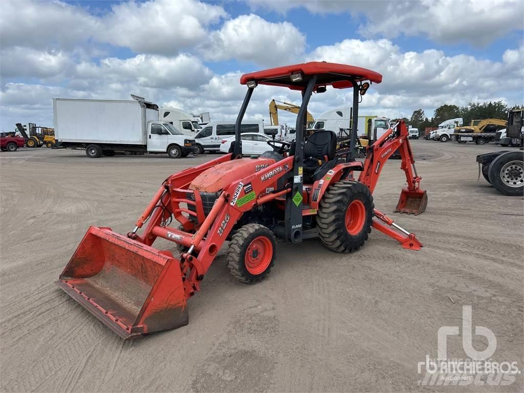 Kubota B26 Retroescavadeiras