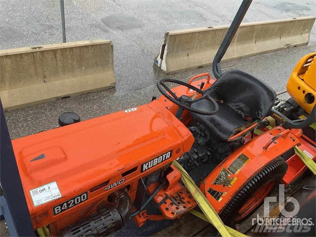 Kubota B4200D Tractores compactos