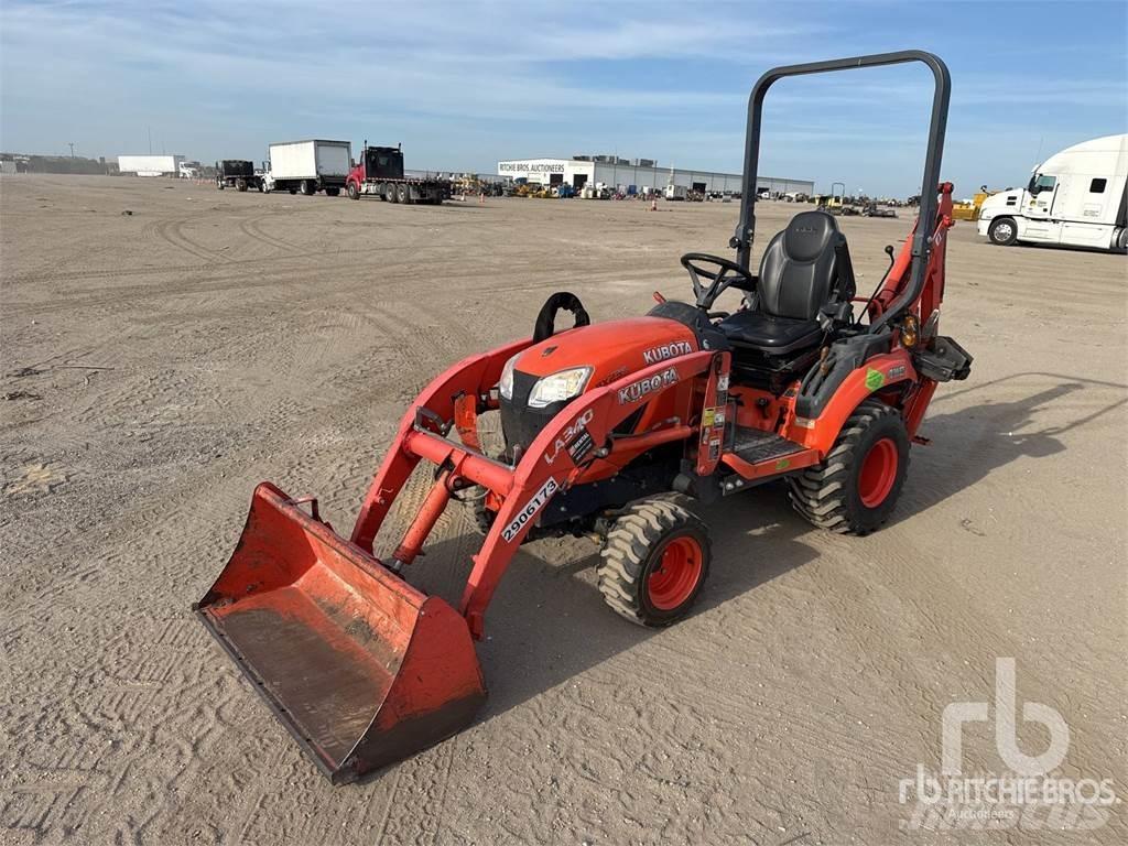 Kubota BX23S Retroescavadeiras