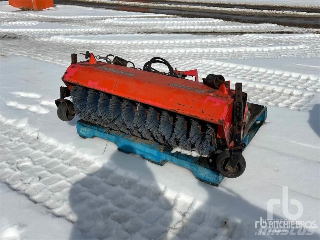 Kubota BX2537A Outros componentes