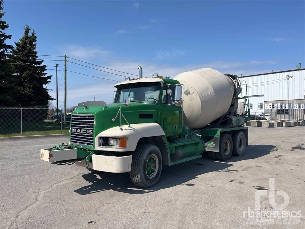 Mack CH613 Caminhões de betonagem