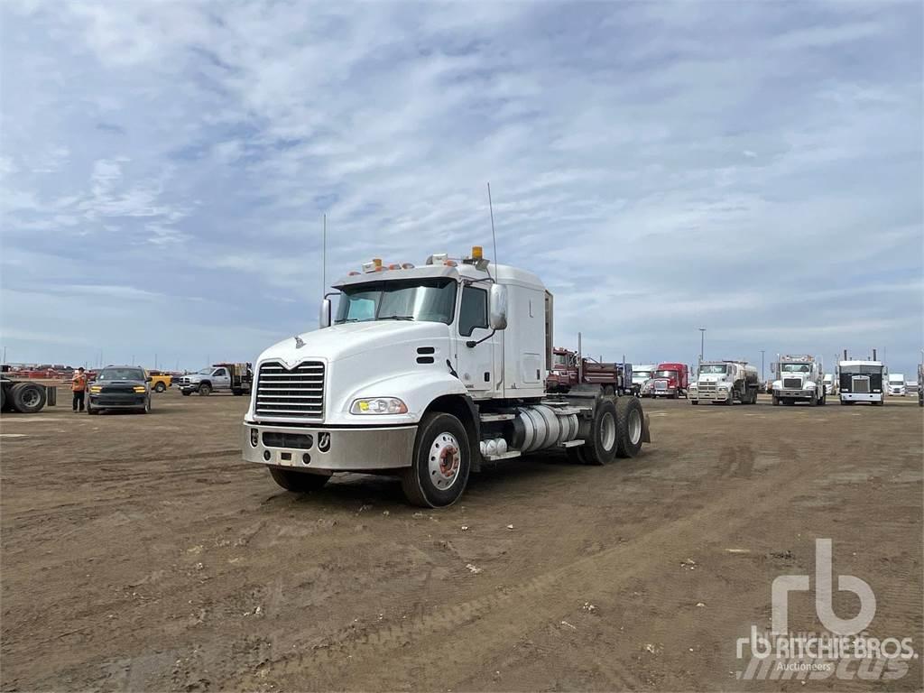 Mack CXU613 Cavalos Mecânicos