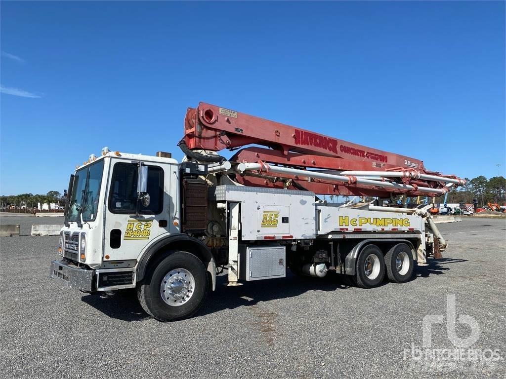 Mack MRU613 Caminhões de betonagem