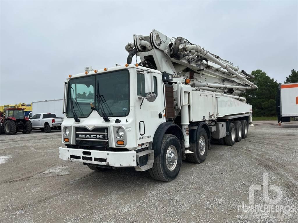Mack MRU613 Caminhões de betonagem