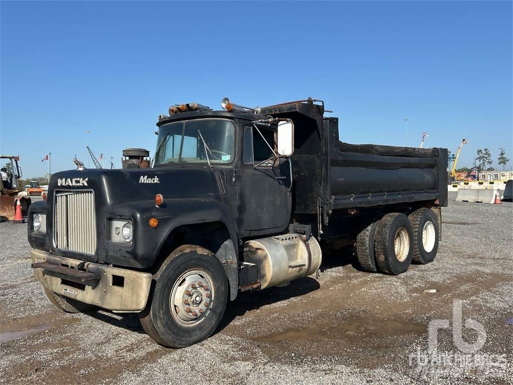 Mack R612 Camiões basculantes