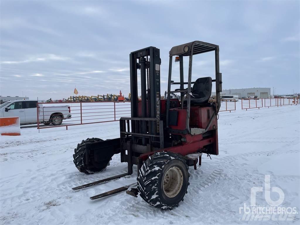 Moffett M5000 Empilhadores todo-terreno
