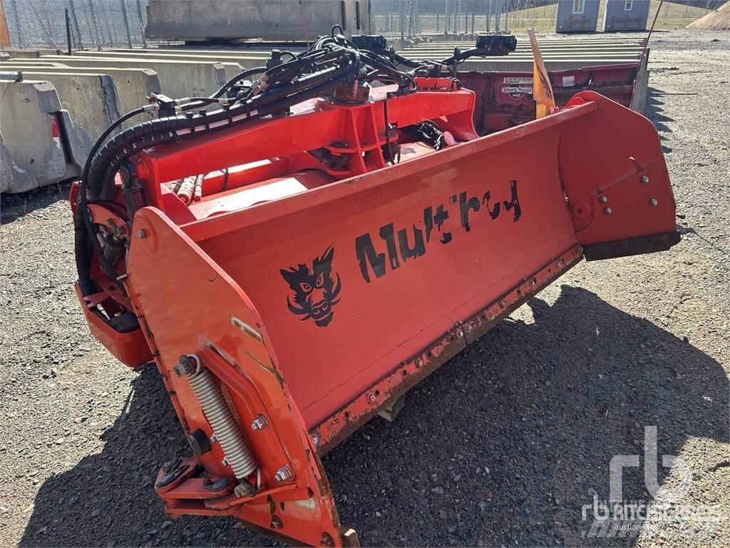 Multihog MPV200 Outros limpa-neves e máquinas de limpeza viária