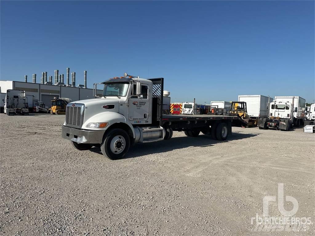Peterbilt 337 Camiões estrado/caixa aberta