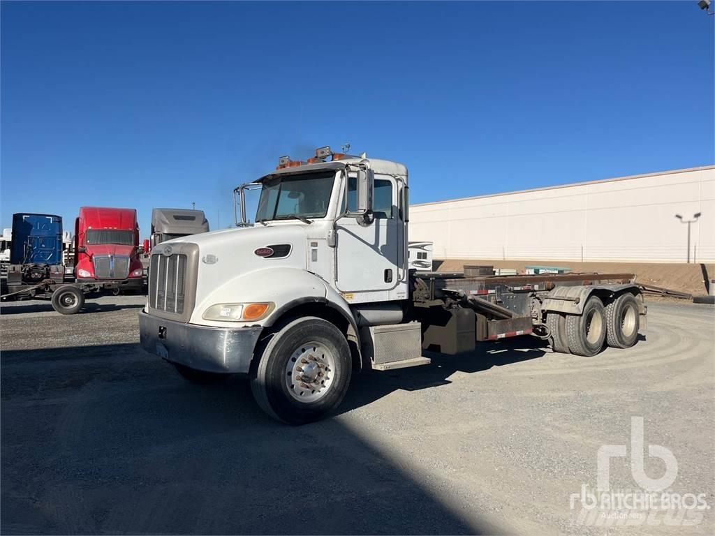 Peterbilt 340 Camiões caixa desmontável com elevador de cabo