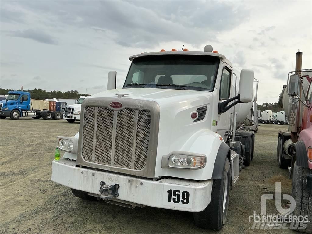 Peterbilt 567 Caminhões de betonagem