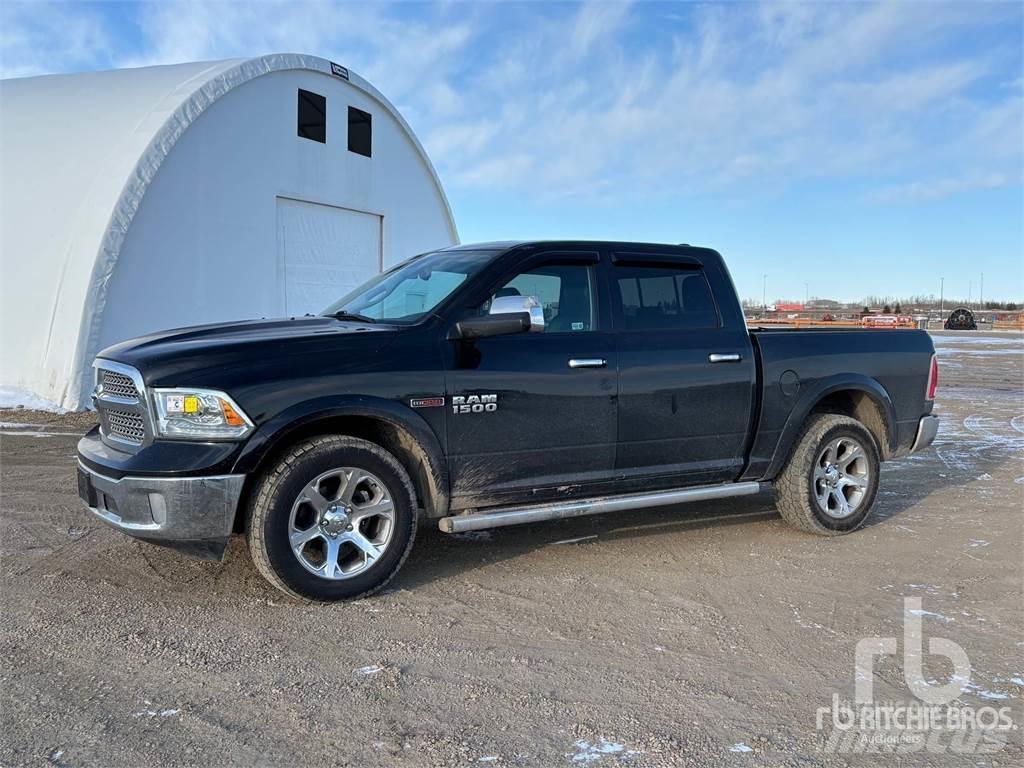 RAM 1500 Pick up de caixa aberta