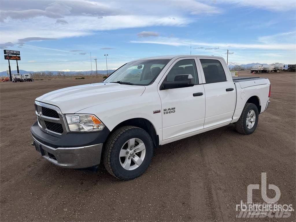 RAM 1500 Pick up de caixa aberta