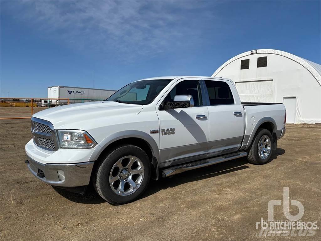 RAM 1500 Pick up de caixa aberta
