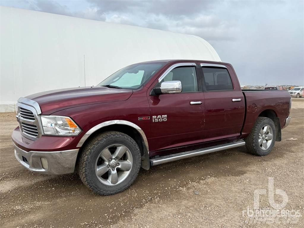 RAM 1500 Pick up de caixa aberta