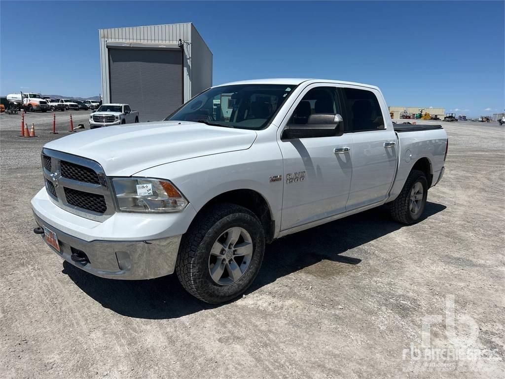 RAM 1500 Pick up de caixa aberta