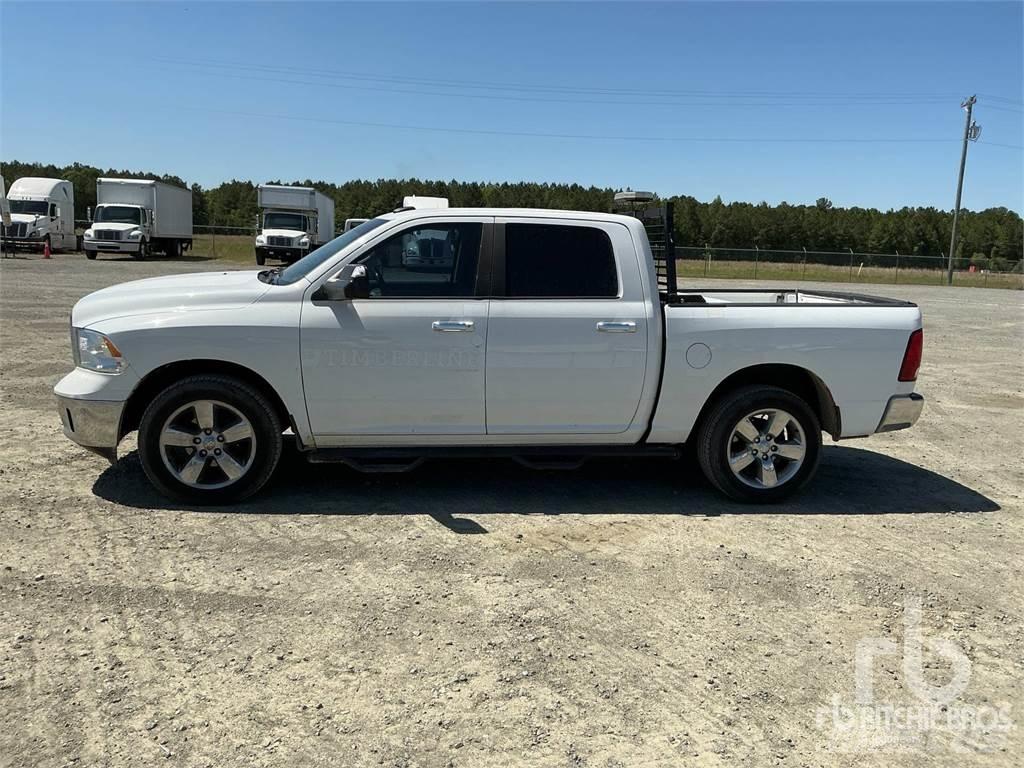 RAM 1500 Pick up de caixa aberta