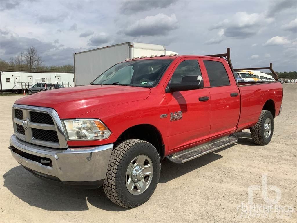 RAM 2500 Pick up de caixa aberta