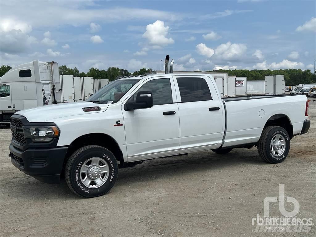 RAM 2500 Pick up de caixa aberta