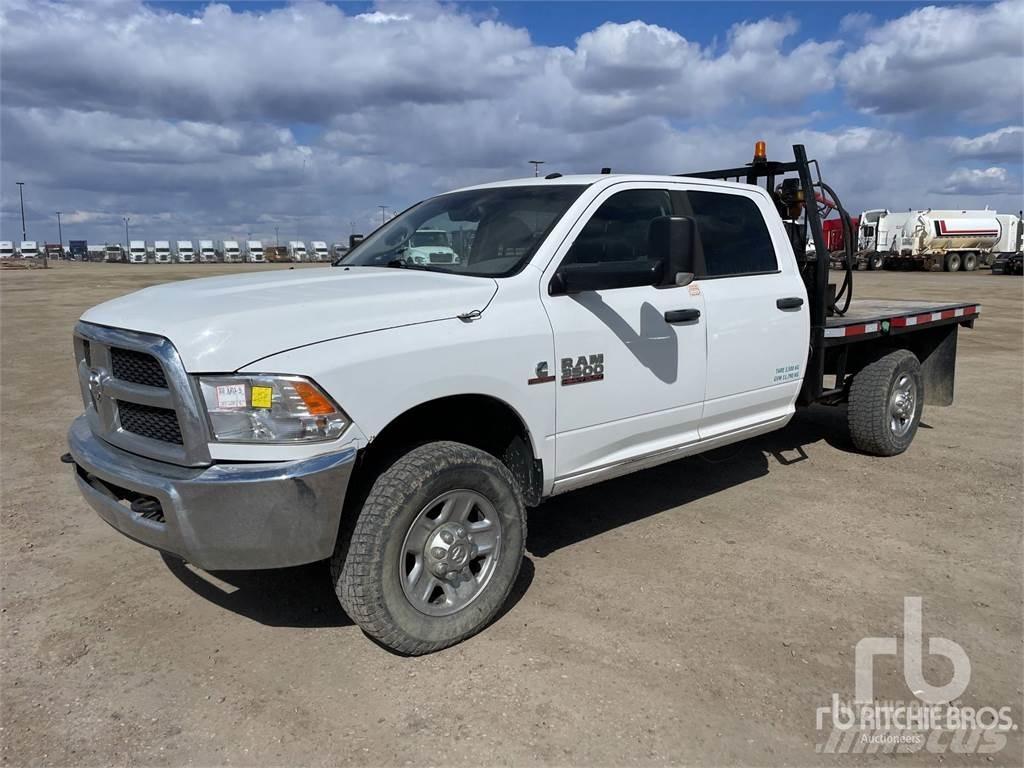 RAM 3500 Camiões estrado/caixa aberta