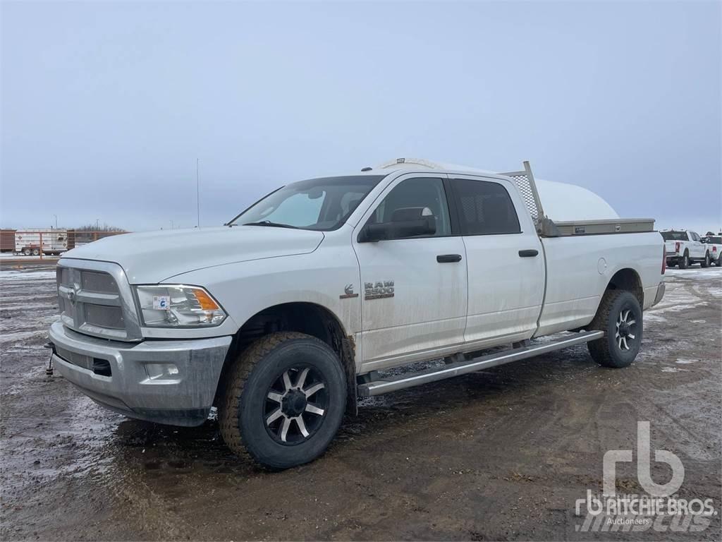 RAM 3500 Pick up de caixa aberta