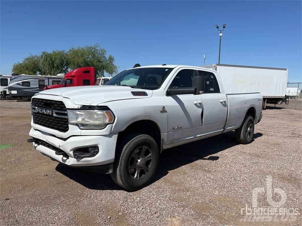 RAM 3500 Pick up de caixa aberta