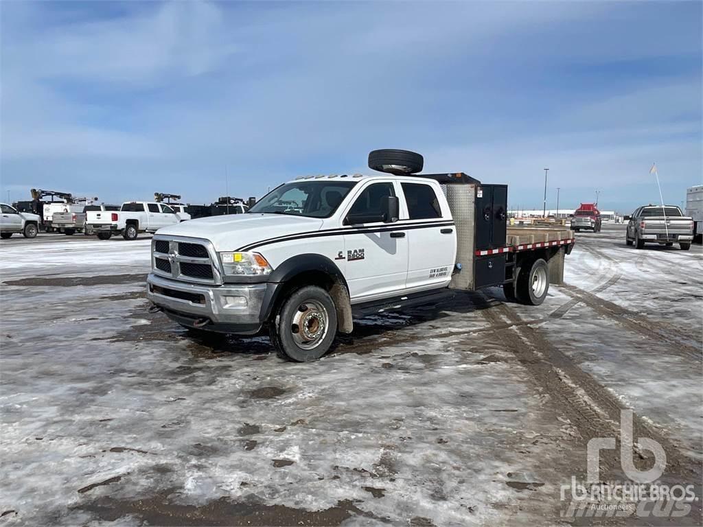 RAM 5500 Camiões estrado/caixa aberta