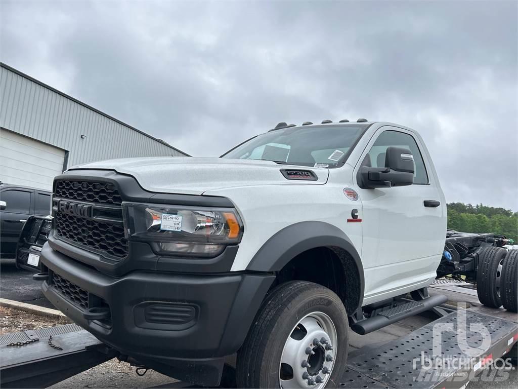 RAM 5500 Camiões de chassis e cabine
