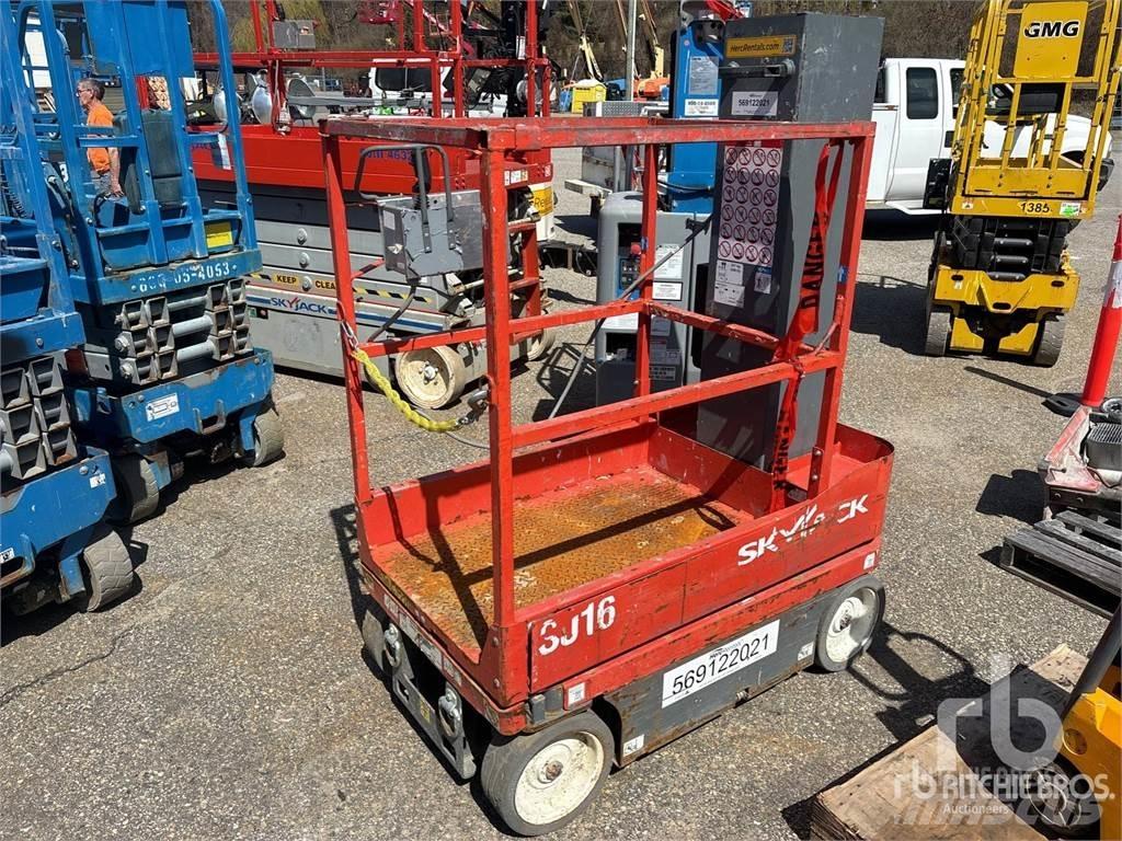 SkyJack SJ16 Elevadores braços articulados