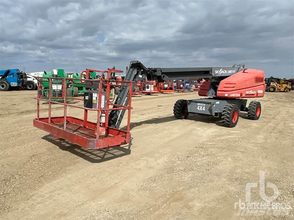 SkyJack SJ45T Elevadores braços articulados