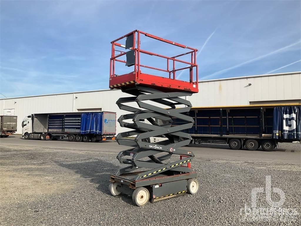 SkyJack SJ4632 Elevadores de tesoura