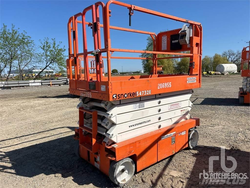 Snorkel S4732E Elevadores de tesoura