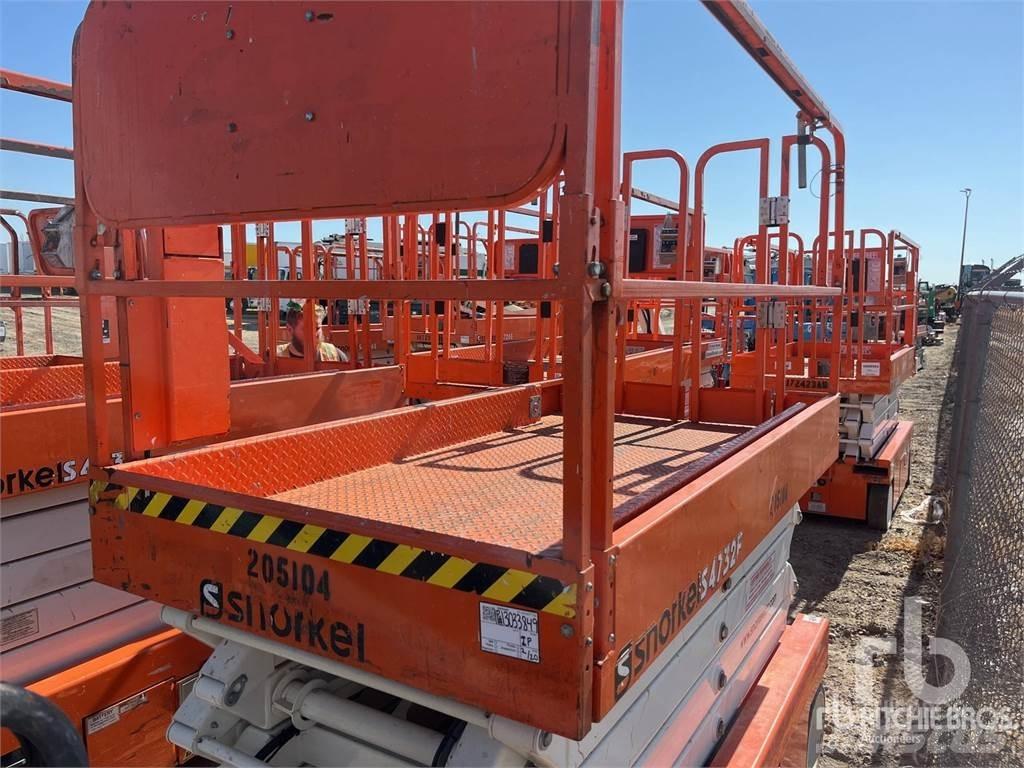 Snorkel S4732E Elevadores de tesoura