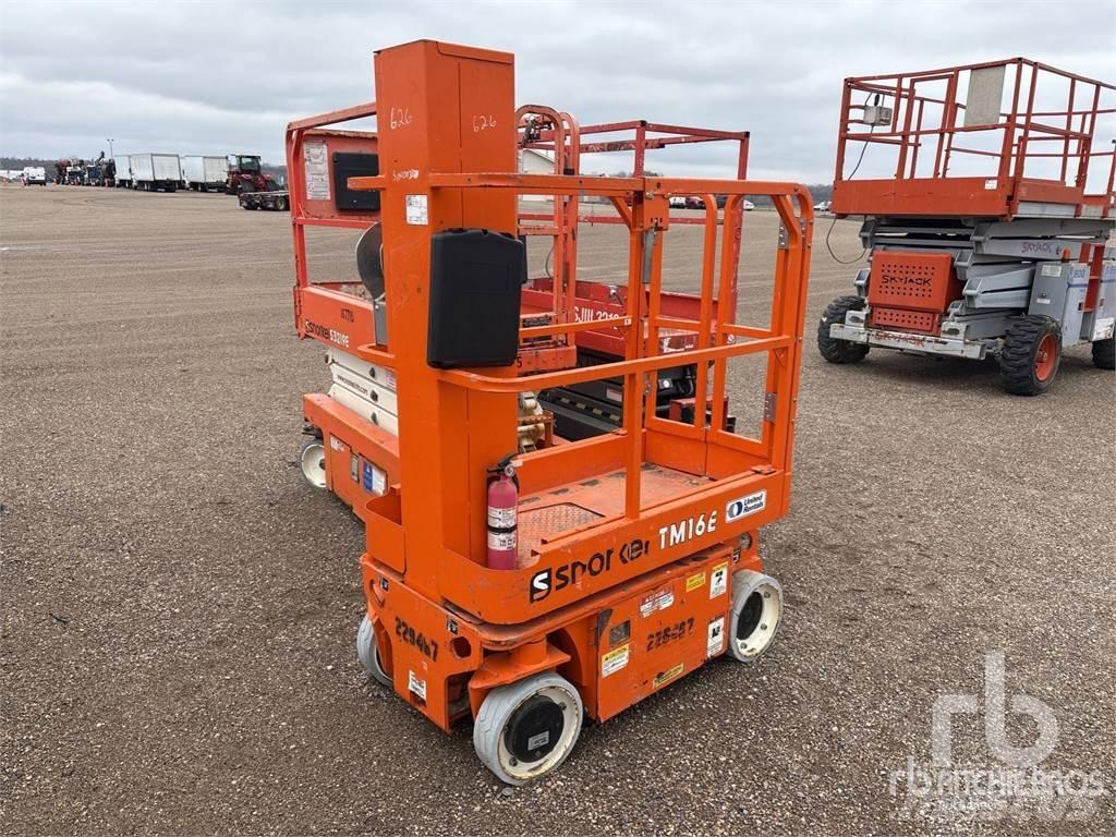 Snorkel TM16E Elevadores braços articulados