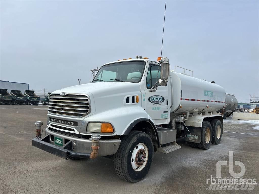 Sterling L8500 Auto-tanques