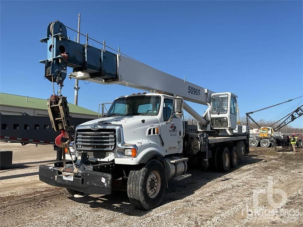 Sterling L9500 Camiões grua