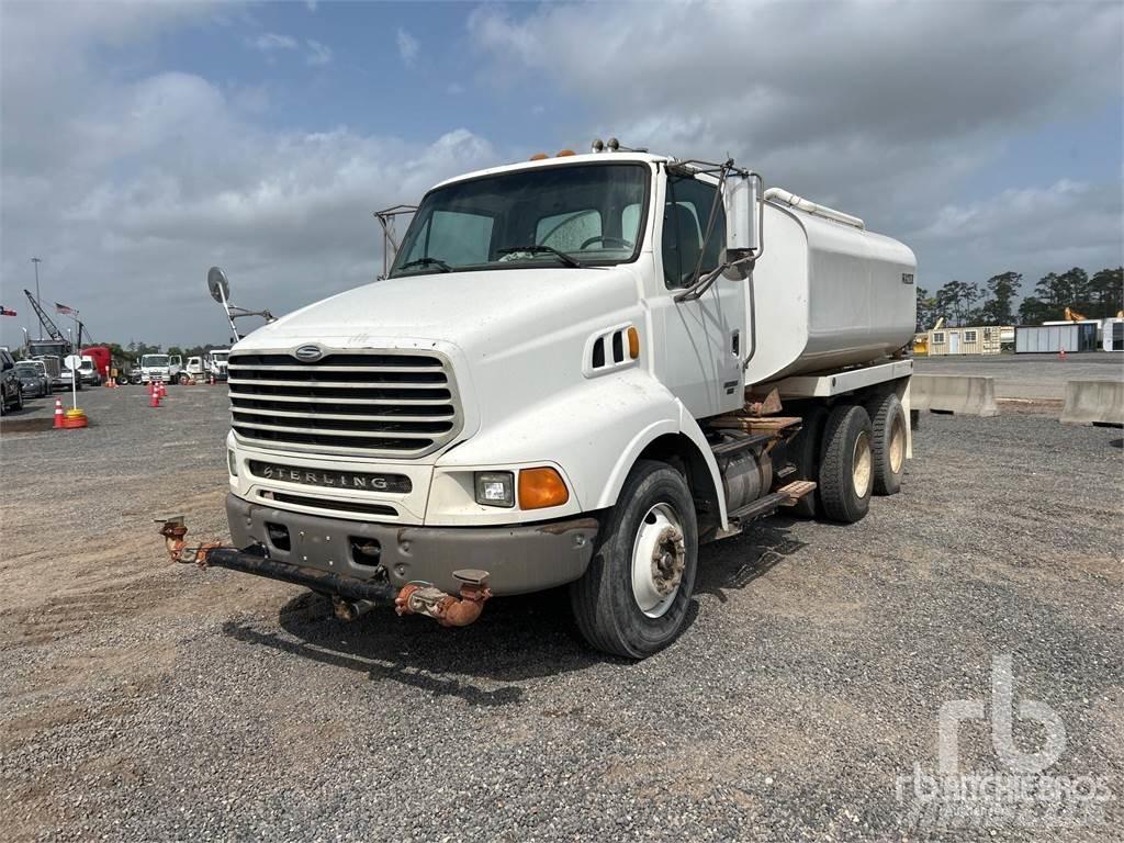 Sterling L9500 Auto-tanques