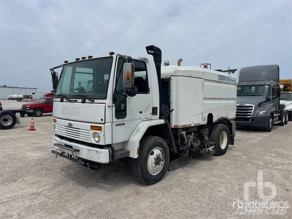 Sterling SC8000 Camiões varredores