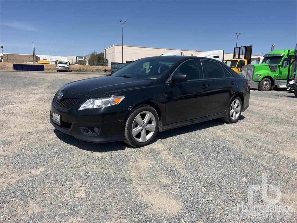 Toyota CAMRY Automóvel